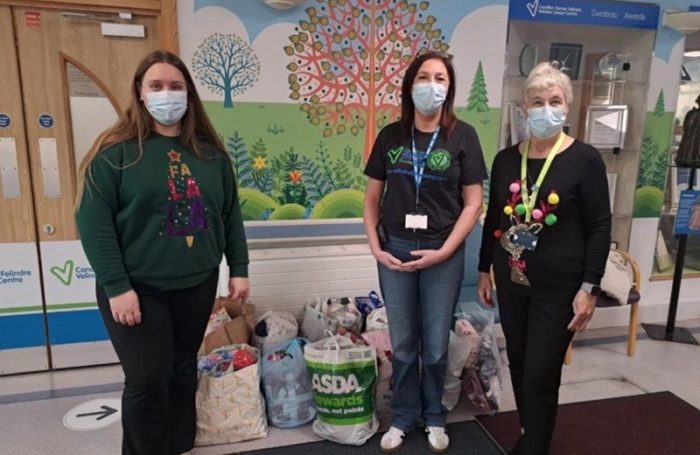 Christmas Charity Appeal Supports Velindre Cancer Centre in Memory of Linda